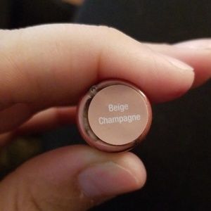 Beige champagne lipsense